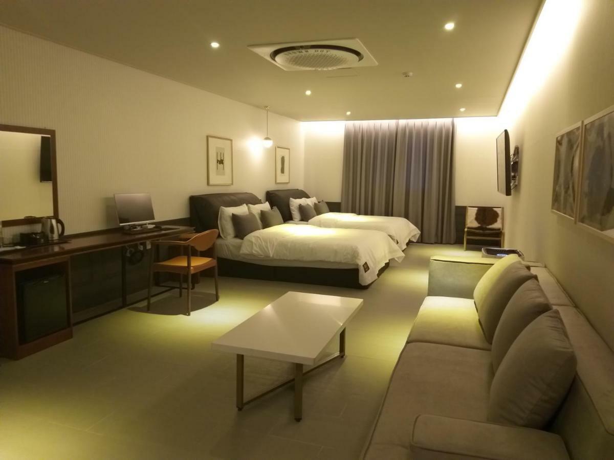 Brown Dot Hotel Gyeongju Ngoại thất bức ảnh